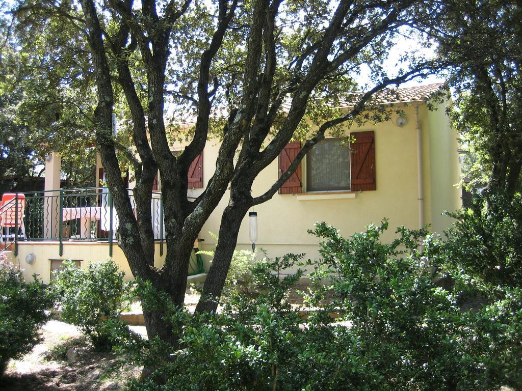 Bungalow Claret Vacquières المظهر الخارجي الصورة